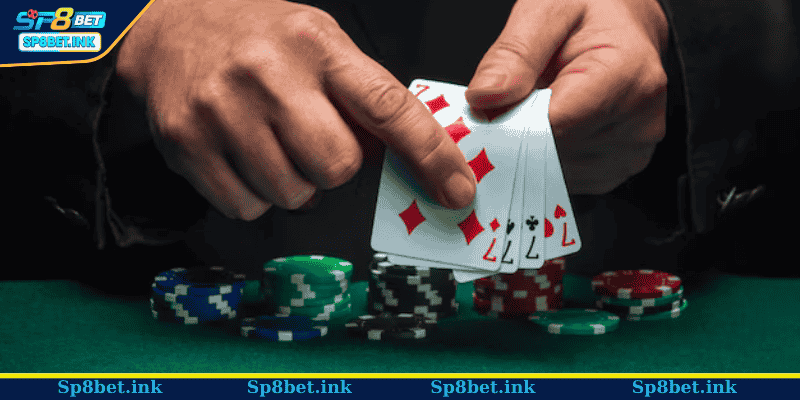 Tìm hiểu sơ bộ về trò chơi Poker